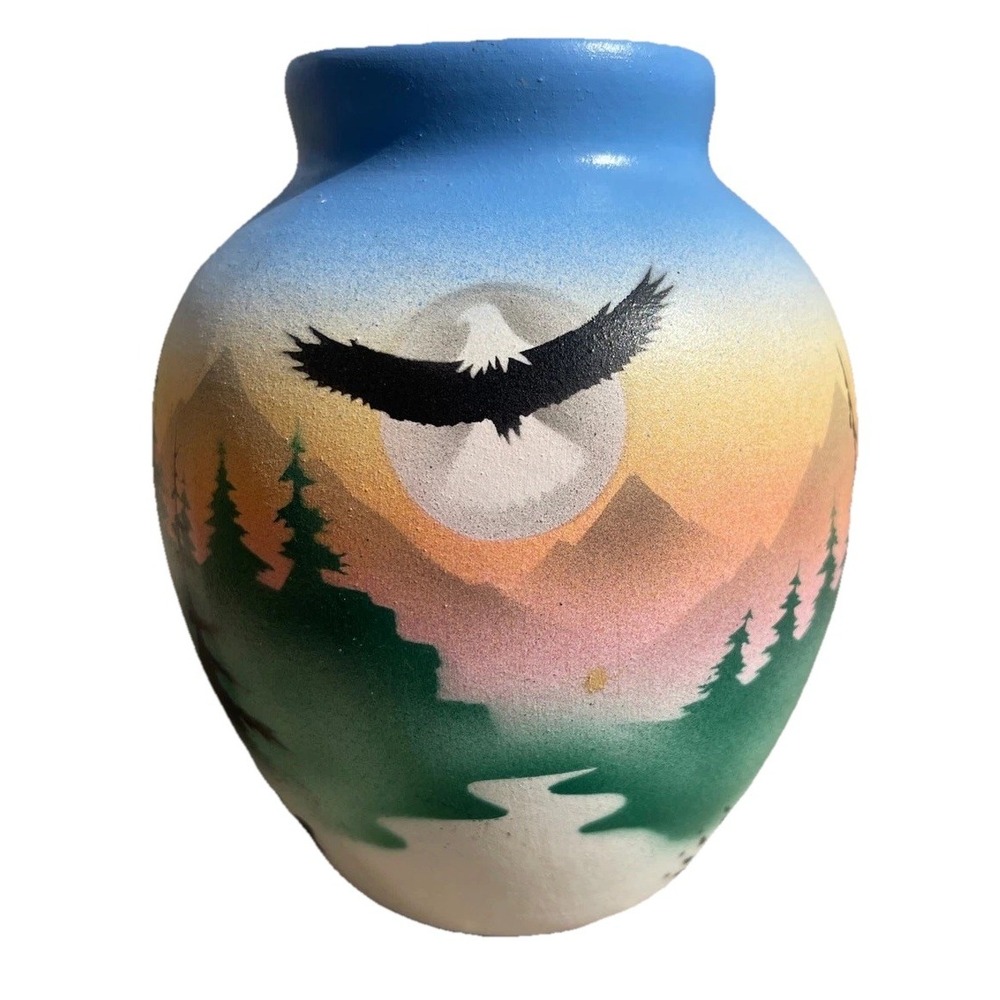 Navajo Art Hand Painted Vase Pottery Hastaali‎ Dine Signed Native American